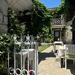 Pensión Tasdelen 3*