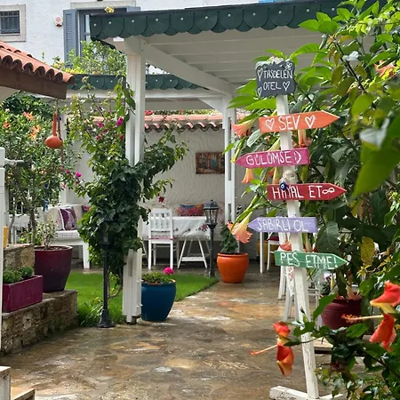 Tasdelen Pensión Alaçatı