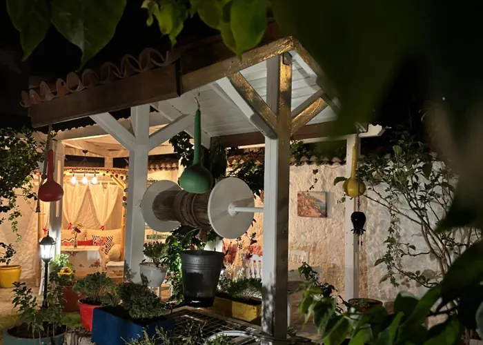 Гостевой дом Tasdelen 3*