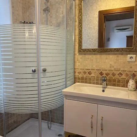 게스트하우스 Tasdelen 3*